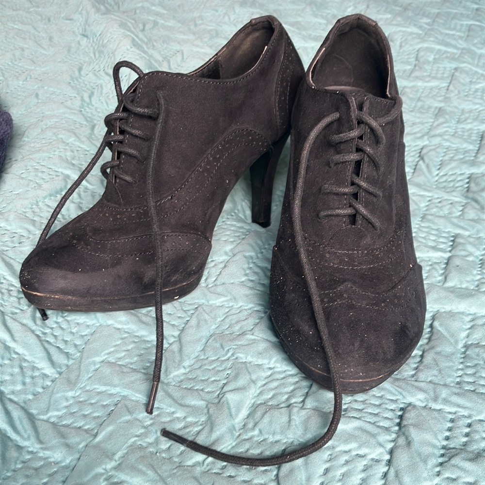 Ankle Oxford booties size 37